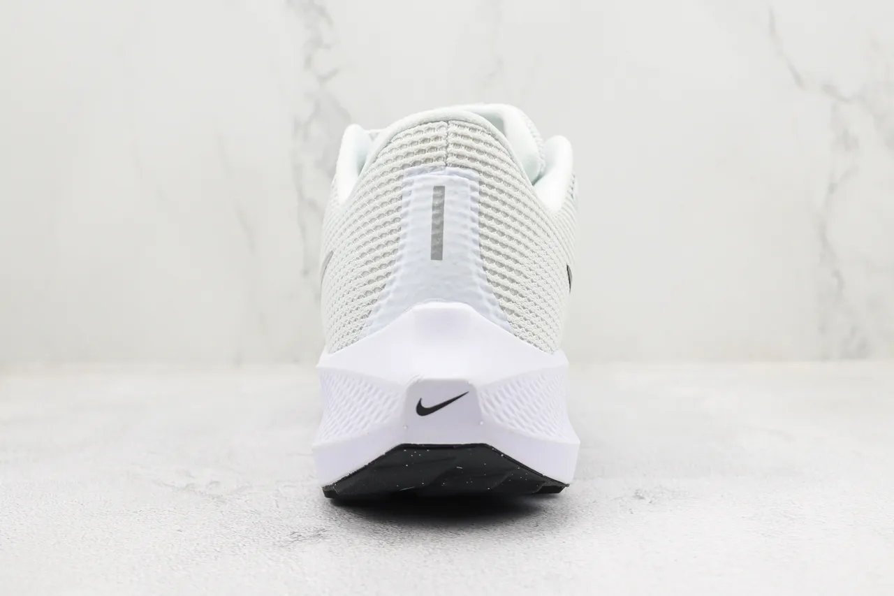Nike Air Zoom Pegasus 40 Chaussures running Blanc Gris 9