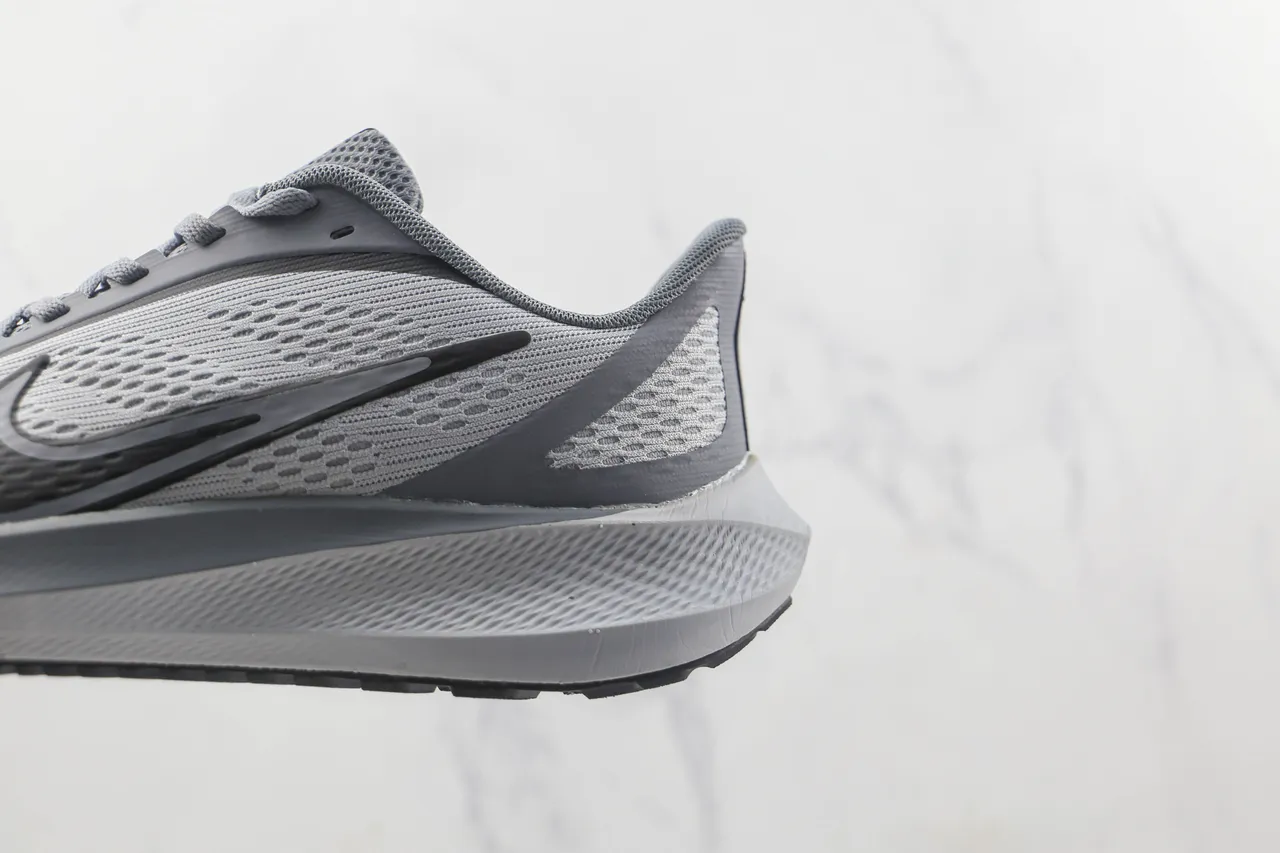 Nike Air Zoom Pegasus Gray Mesh Running Shoes 7