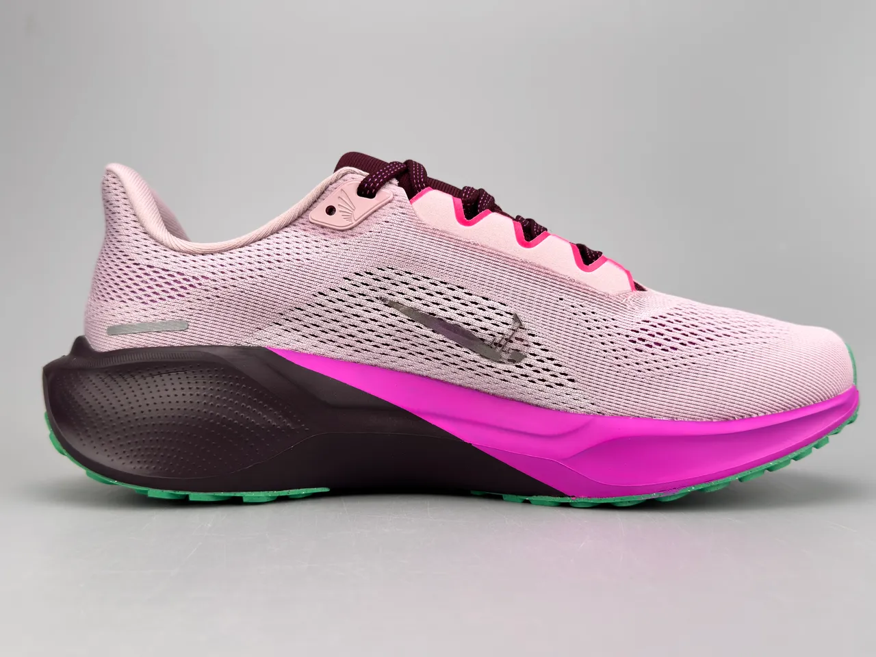 Nike Air Zoom Pegasus Pink Purple Engineered Mesh Upper Layered + React Midsole Running Shoes 10