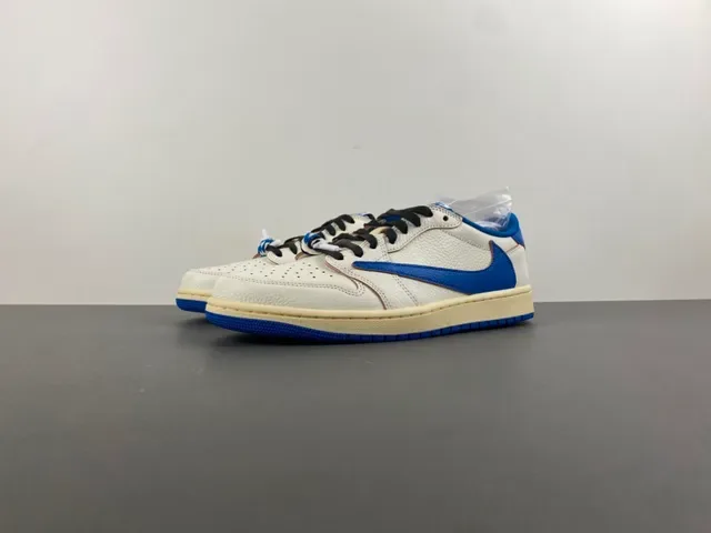 Nike Chaussures lifestyle beige bleu low-top avec perforation à l'orteil 11