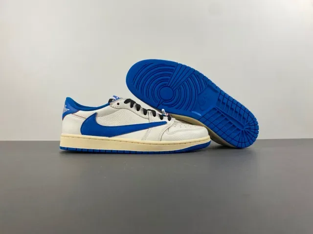 Nike Chaussures lifestyle beige bleu low-top avec perforation à l'orteil 13