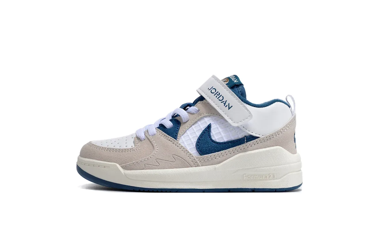 Nike Beige Blue Low-Top Velcro Strap Lifestyle Sneakers 2