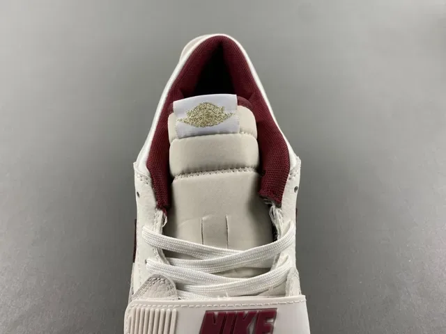 Nike Beige Burgundy Low-Top Mixed-Material Upper Lifestyle Sneakers 5