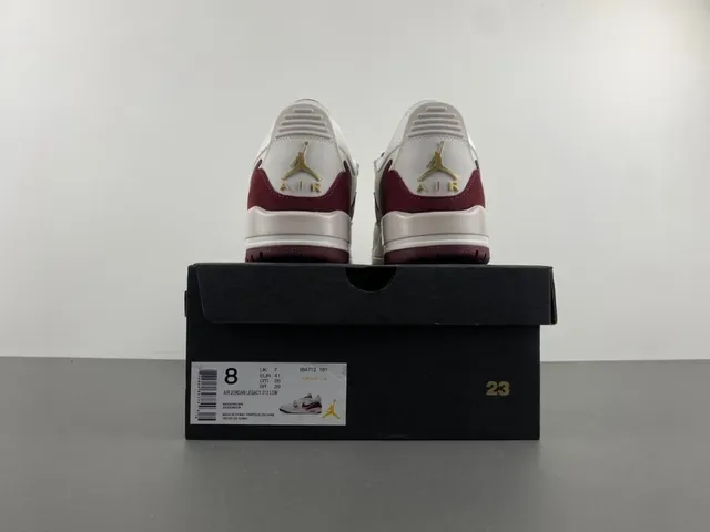 Nike Beige Burgundy Low-Top Mixed-Material Upper Lifestyle Sneakers 17