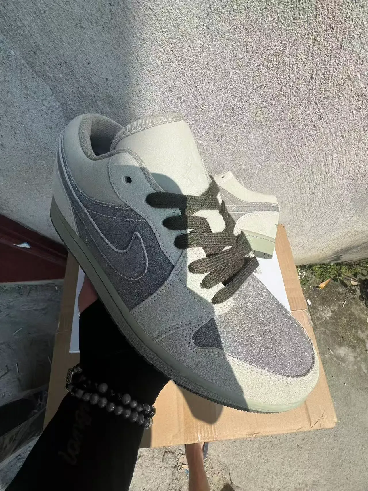 Nike Beige Gray Suede-and-Synthetic Paneling Tonal Embroidery Lifestyle Sneakers 2
