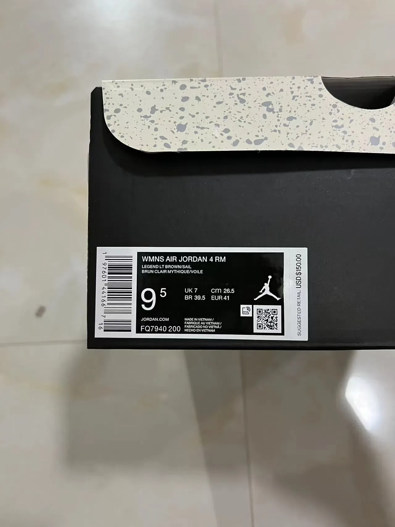 Nike Beige Monochromatique Off-White Semelle Intermédiaire Sculptée Sneakers Chunky 10