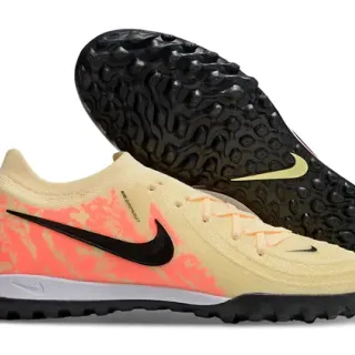 Nike Sapatos de futebol bege laranja com upper em tricô, overlay de camuflagem e turf