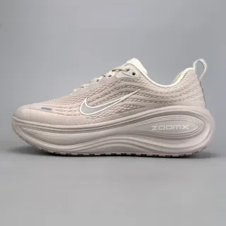 Nike Zapatillas de Running Beige y Blanco Upper Engineered Knit Sculpted ZoomX Midsole
