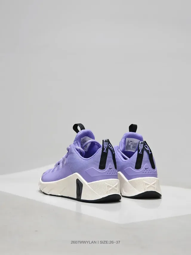 Nike Black and White Lifestyle Sneaker 11