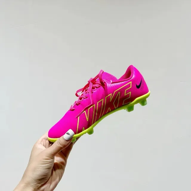 Nike sapatos de futebol turf preto e azul low-cut com upper sintético e studs curtos moldados 16