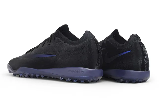Nike Chaussures de football Noir Bleu avec tige tricotée à emboîtement chaussette et accent Swoosh électrique pour gazon artificiel 5