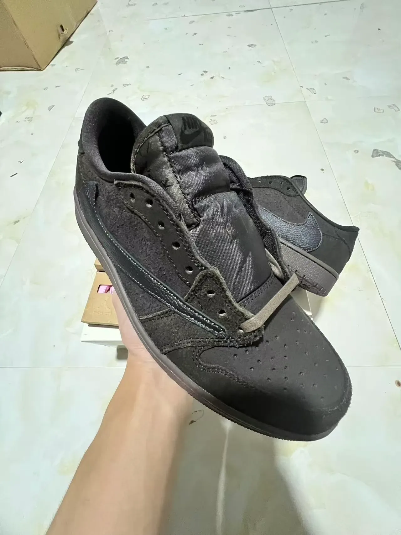 Nike Black Brown Suede And Leather Panel Construction Asymmetrical Overlay Design Lifestyle Sneakers 2
