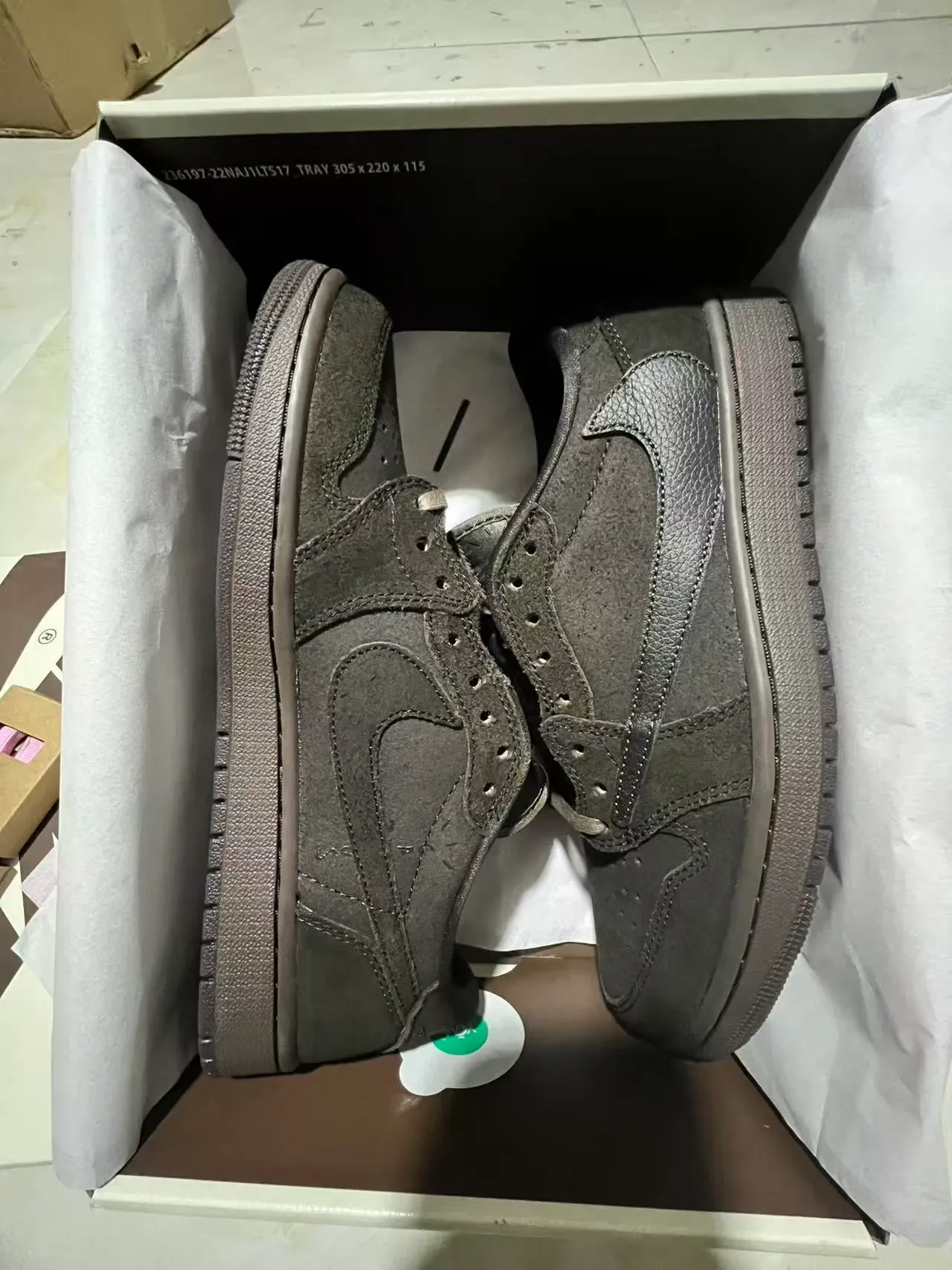 Nike Black Brown Suede And Leather Panel Construction Asymmetrical Overlay Design Lifestyle Sneakers 10