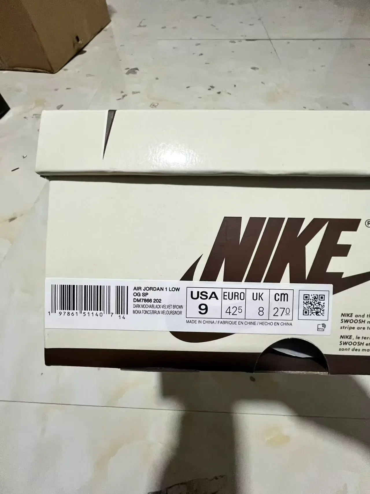Nike Black Brown Suede And Leather Panel Construction Asymmetrical Overlay Design Lifestyle Sneakers 11
