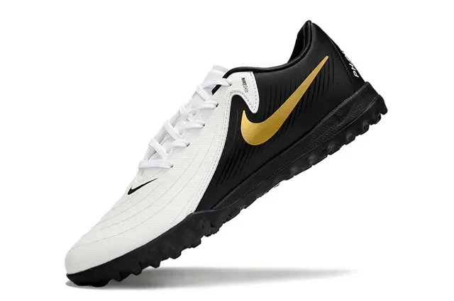 Nike Chaussures de football turf noir et or à tige synthétique de coupe basse 3