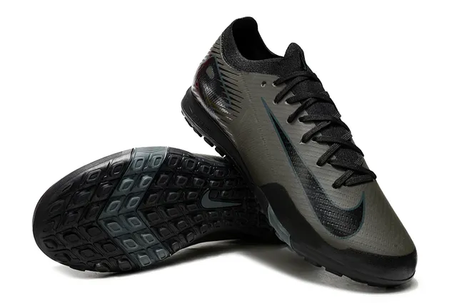 Nike Noir Gris Coupe-basse Tige Synthétique Col Ajustement Dynamique Chaussures de football intérieur 4