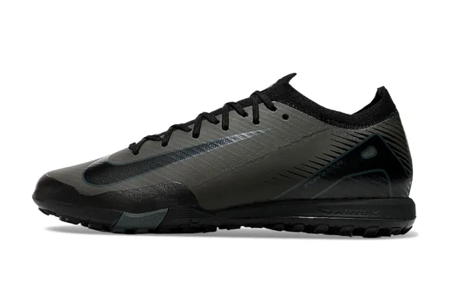 Nike Noir Gris Coupe-basse Tige Synthétique Col Ajustement Dynamique Chaussures de football intérieur 7