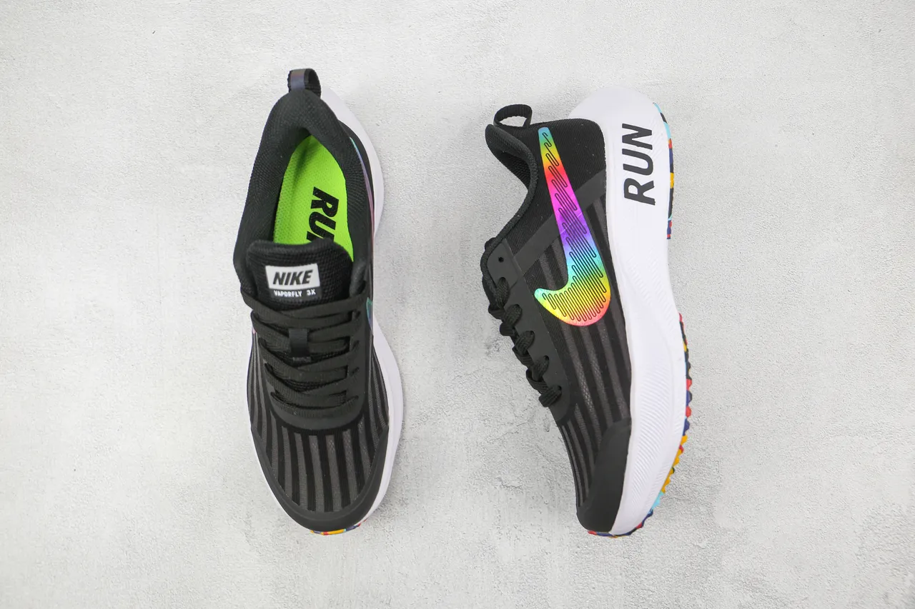 Nike Black Multicolor Engineered Mesh Upper Iridescent Rainbow Swoosh Running Shoes 8