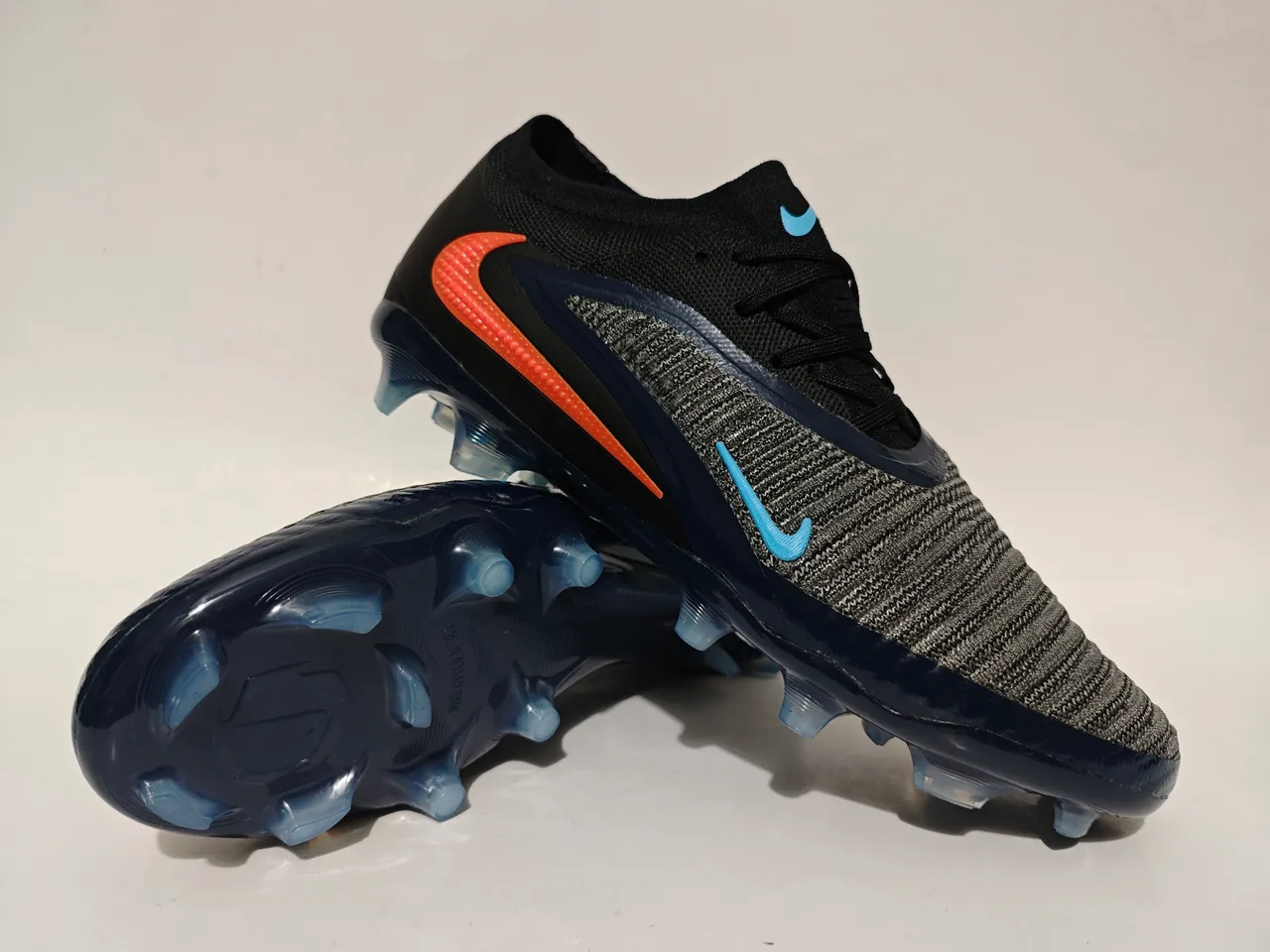 Nike Black Navy Low-Cut Knit Upper Asymmetric Lacing Firm-Ground Soccer Shoes 11