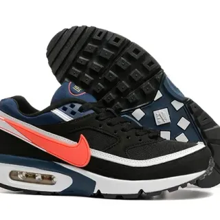 Nike Black Navy Low-Top Layered Mesh-Synthetic Upper Lifestyle Sneakers
