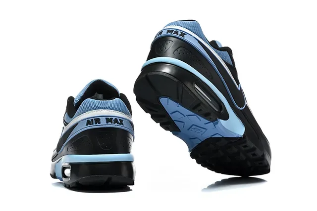 Nike Black Navy Low-Top Layered Mesh-Synthetic Upper Lifestyle Sneakers 2
