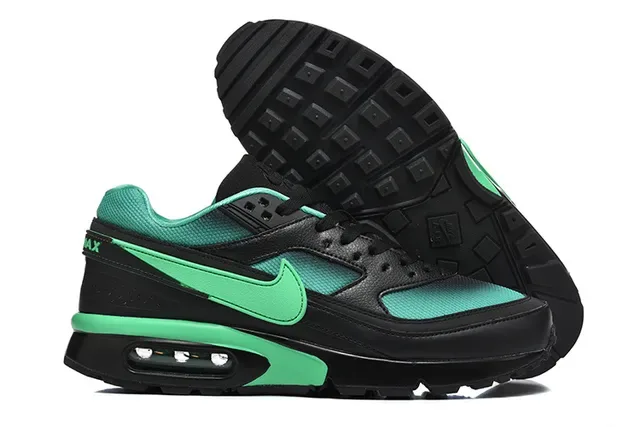 Nike Black Navy Low-Top Layered Mesh-Synthetic Upper Lifestyle Sneakers 23