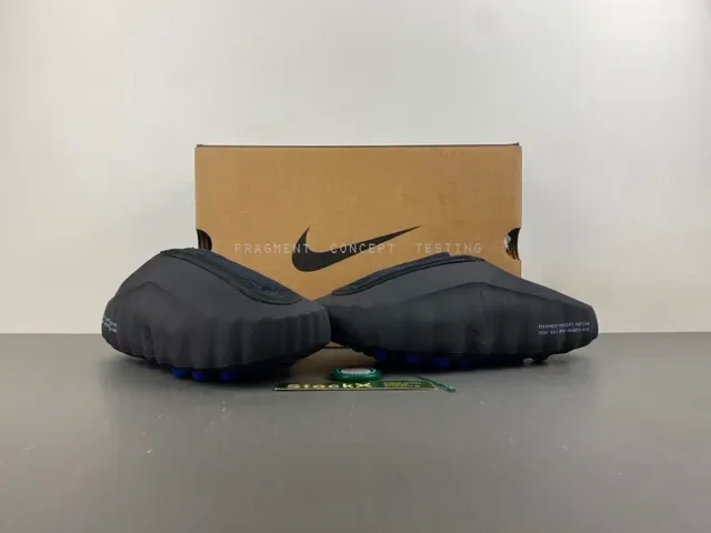 Nike Black Navy Molded Rubber Sole Perforated Side Panel Slippers 12