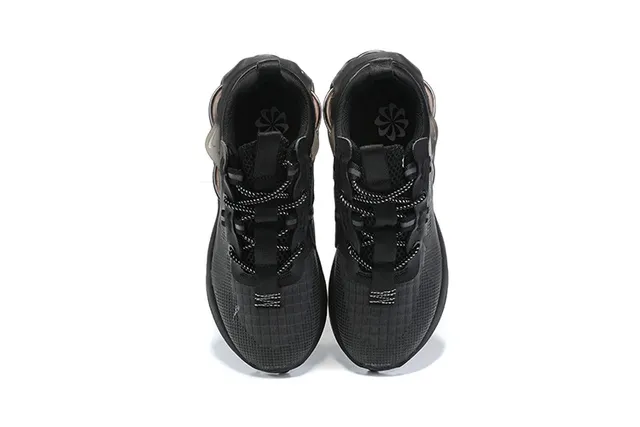 Nike Black Transparent Monochrome Mesh Upper Visible Heel Air Unit Lifestyle Sneakers 2