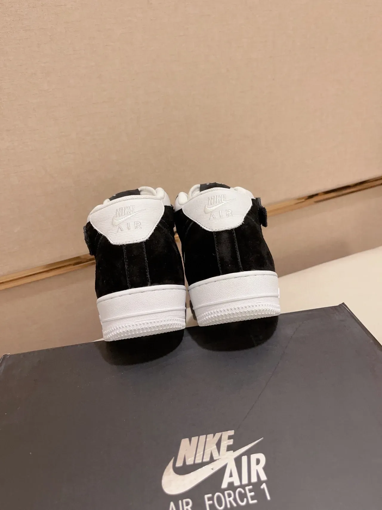 Nike Black White High-Top Suede And Leather Paneling Lifestyle Sneakers 3