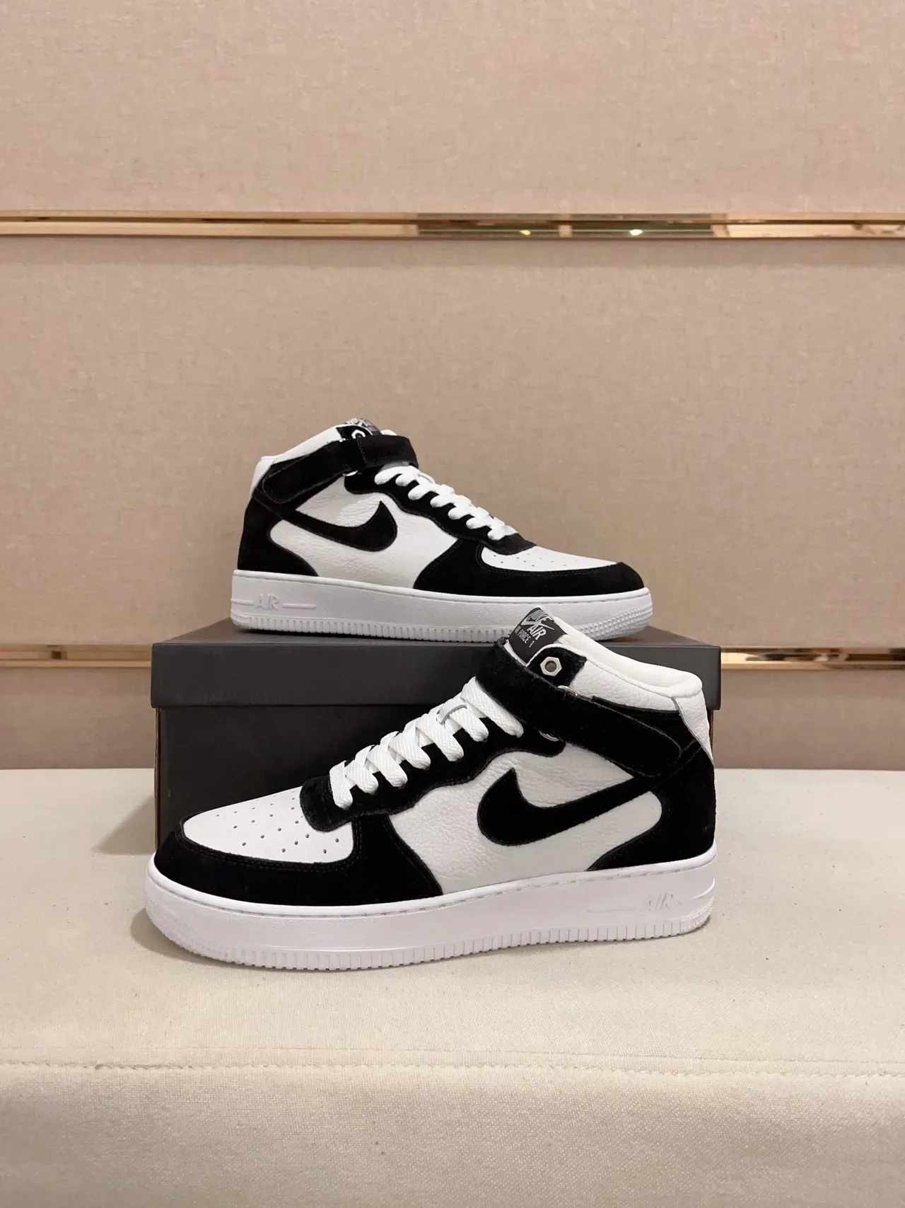Nike Black White High-Top Suede And Leather Paneling Lifestyle Sneakers 4