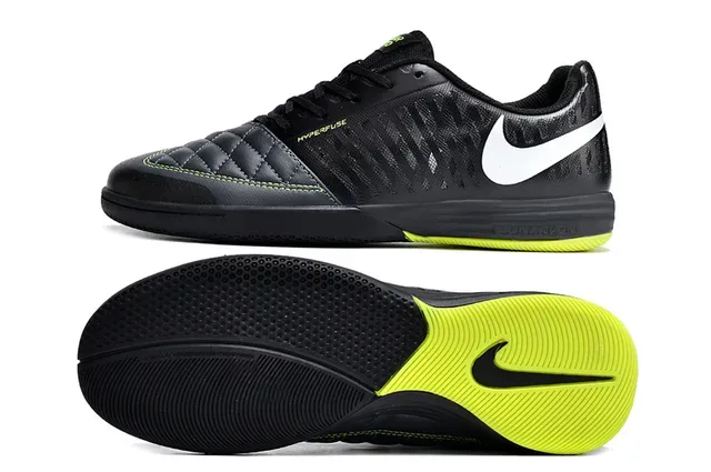 Nike Black Yellow Quilted Toe Cap Synthetic Textured Upper Indoor Soccer Shoes 6