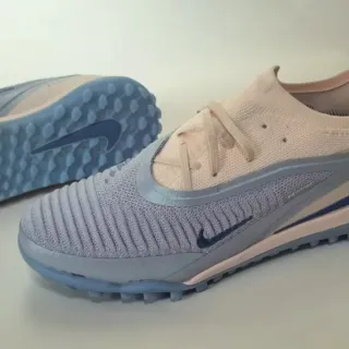 Nike Blue Beige Ribbed Knit Upper Low-Profile Collar Turf Soccer Shoes