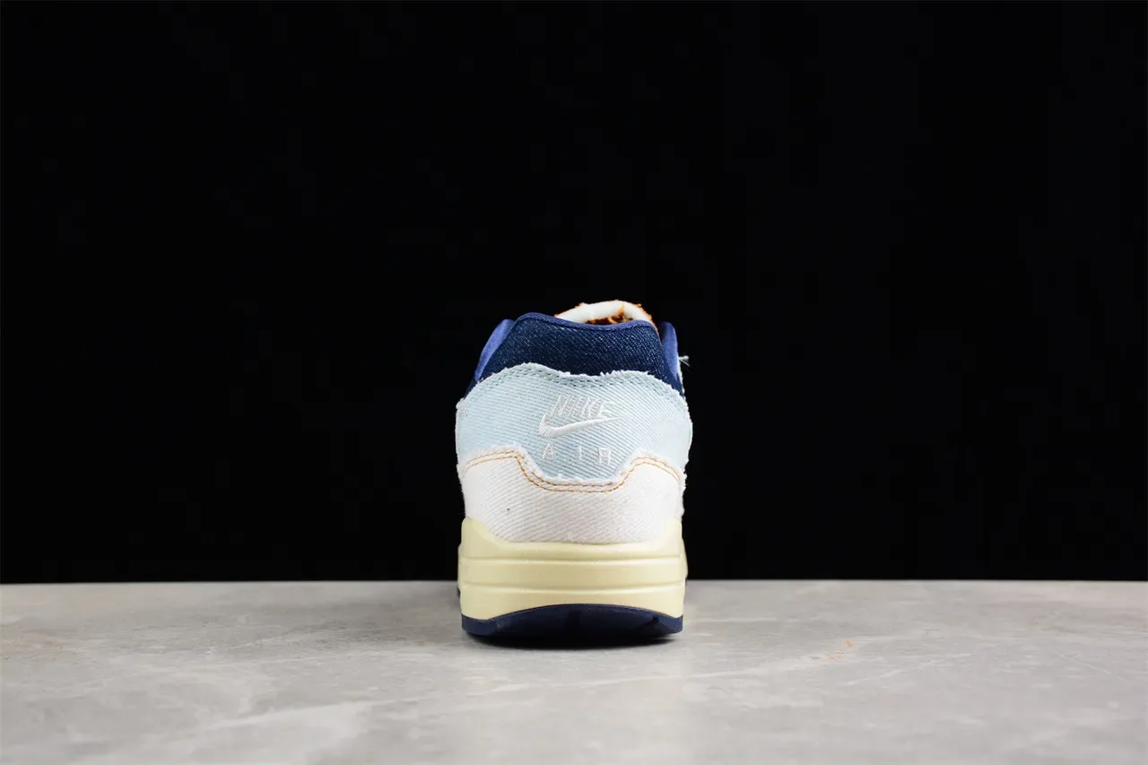 نيك حذاء رياضي أزرق بحري أعلى نسيج الدنيم مرئي Air Cushioning نمط حياة 10