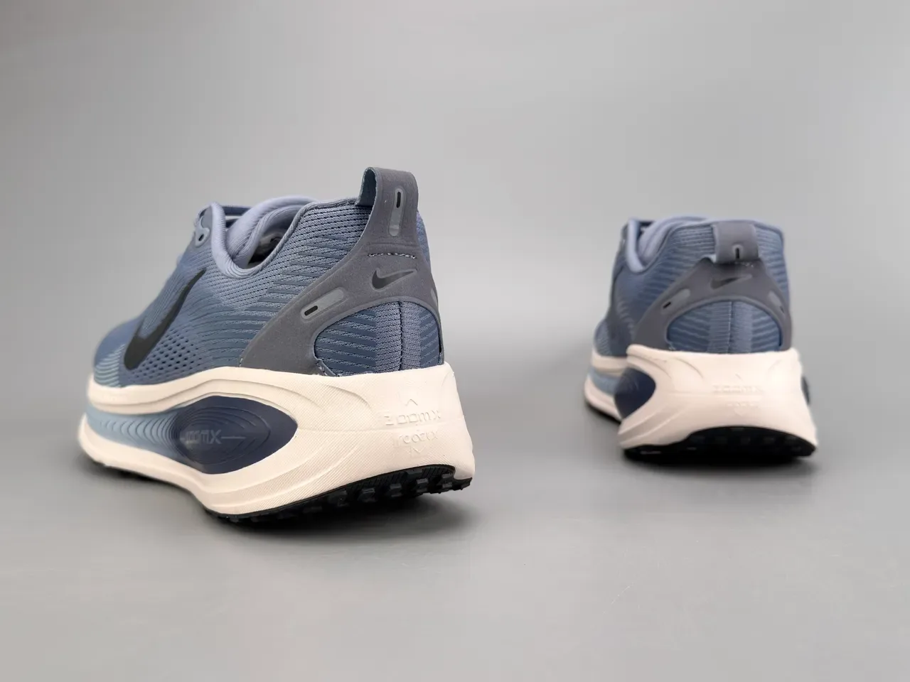Nike Azul Marinho Tênis Running Malla Engineered Upper Sola Média Padrão Ondulado Em Camadas 6