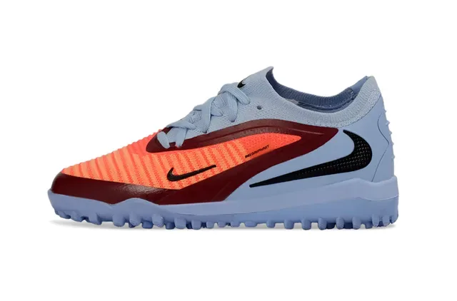Nike Chuteiras de futebol turf azul e laranja low-cut com upper knit e sintético 4