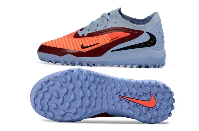 Nike Chuteiras de futebol turf azul e laranja low-cut com upper knit e sintético 5