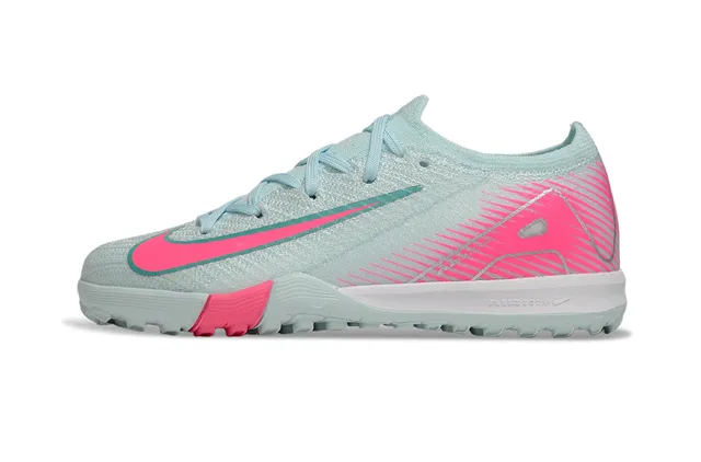 Nike Zapatillas de fútbol turf con upper de punto azul rosa y superposición gráfica dinámica 6