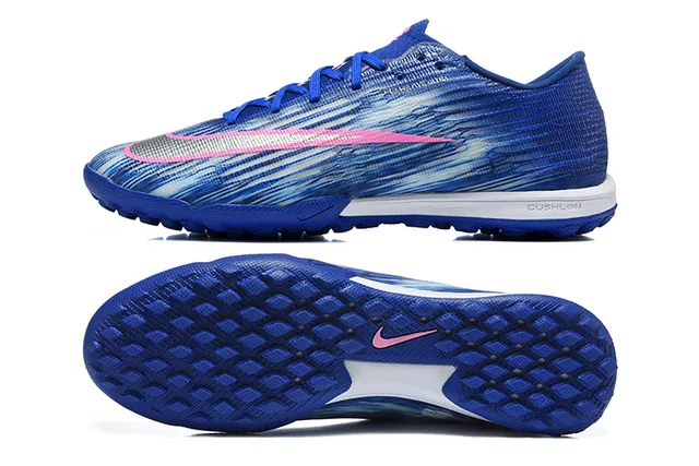 Nike Zapatos de Fútbol Turf Azul Rosa Superior Sintético Texturizado con Patrón de Onda Tejido Corte Bajo 9
