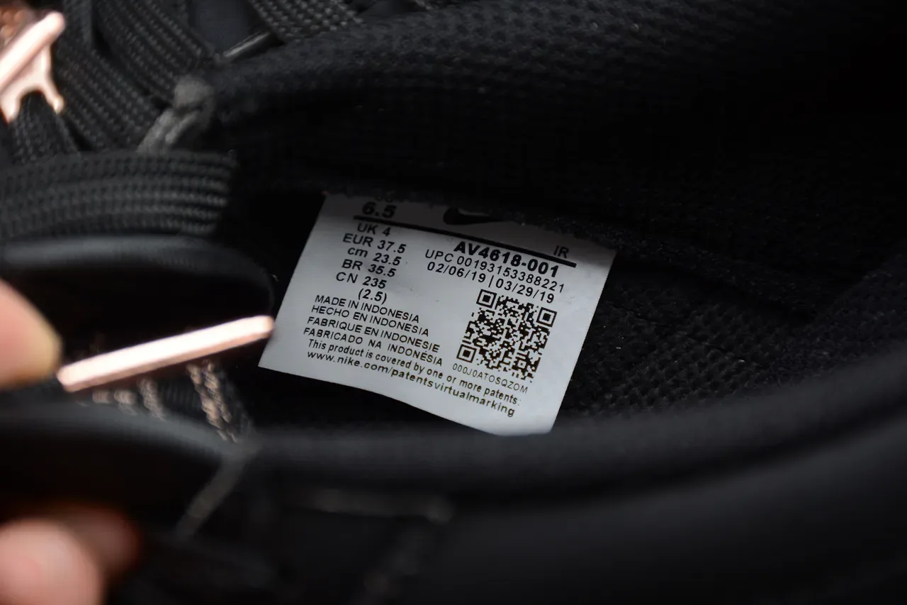 Nike Cortez Sneakers Lifestyle Noires et Or Rose 7