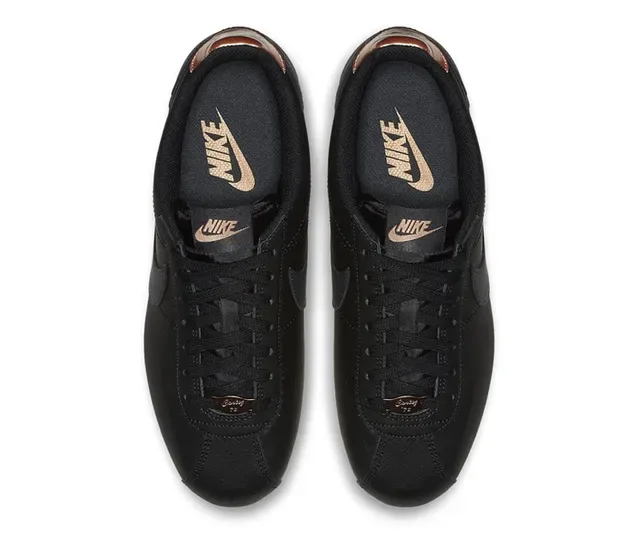 Nike Cortez Sneakers Lifestyle Noires et Or Rose 19
