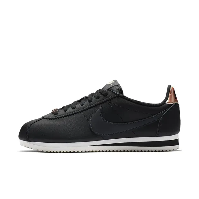Nike Cortez Sneakers Lifestyle Noires et Or Rose 21