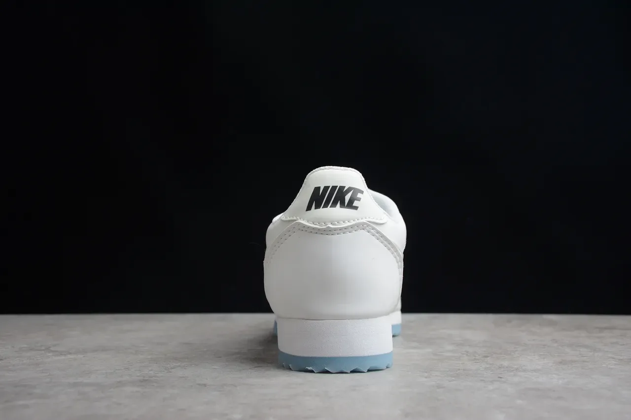 Nike Cortez সাদা ও হালকা নীল লাইফস্টাইল স্নিকার 10