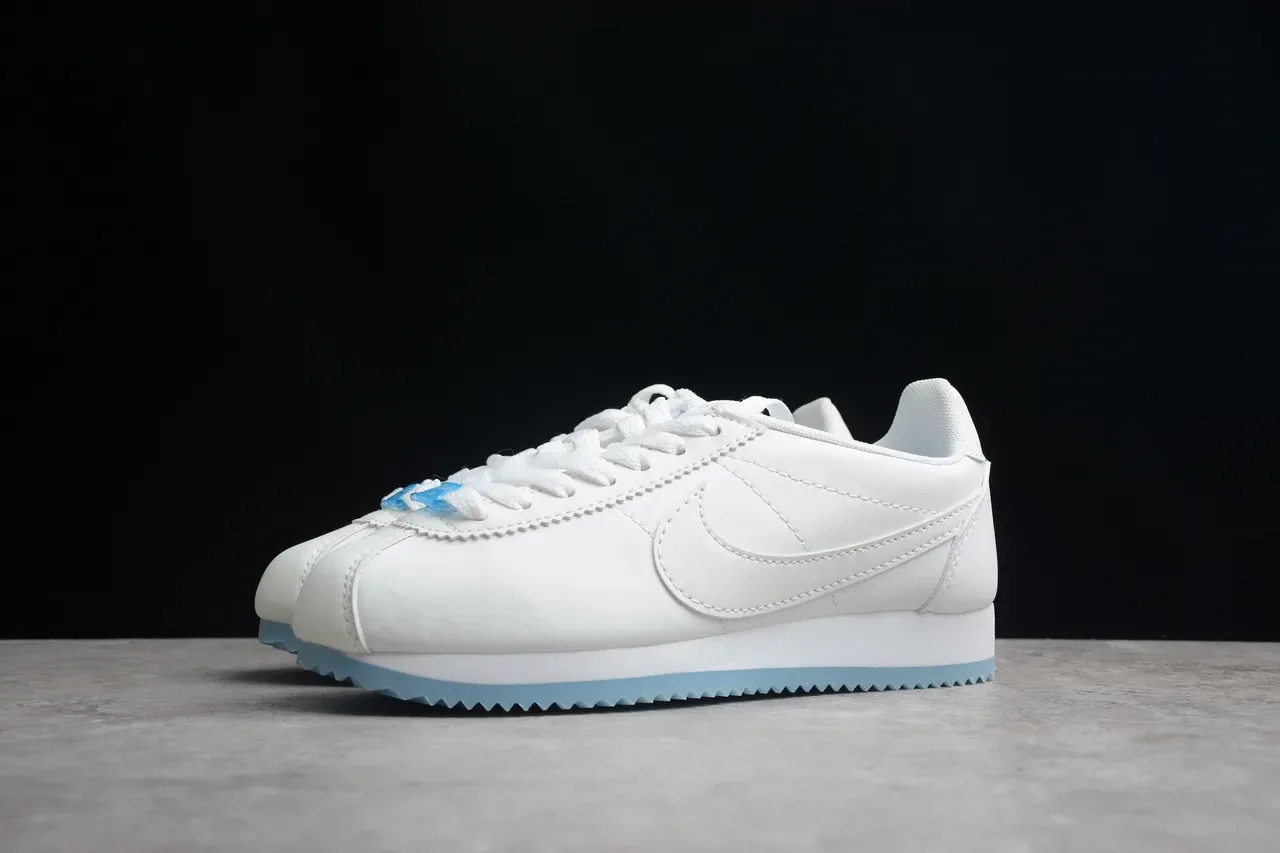 Nike Cortez সাদা ও হালকা নীল লাইফস্টাইল স্নিকার 14