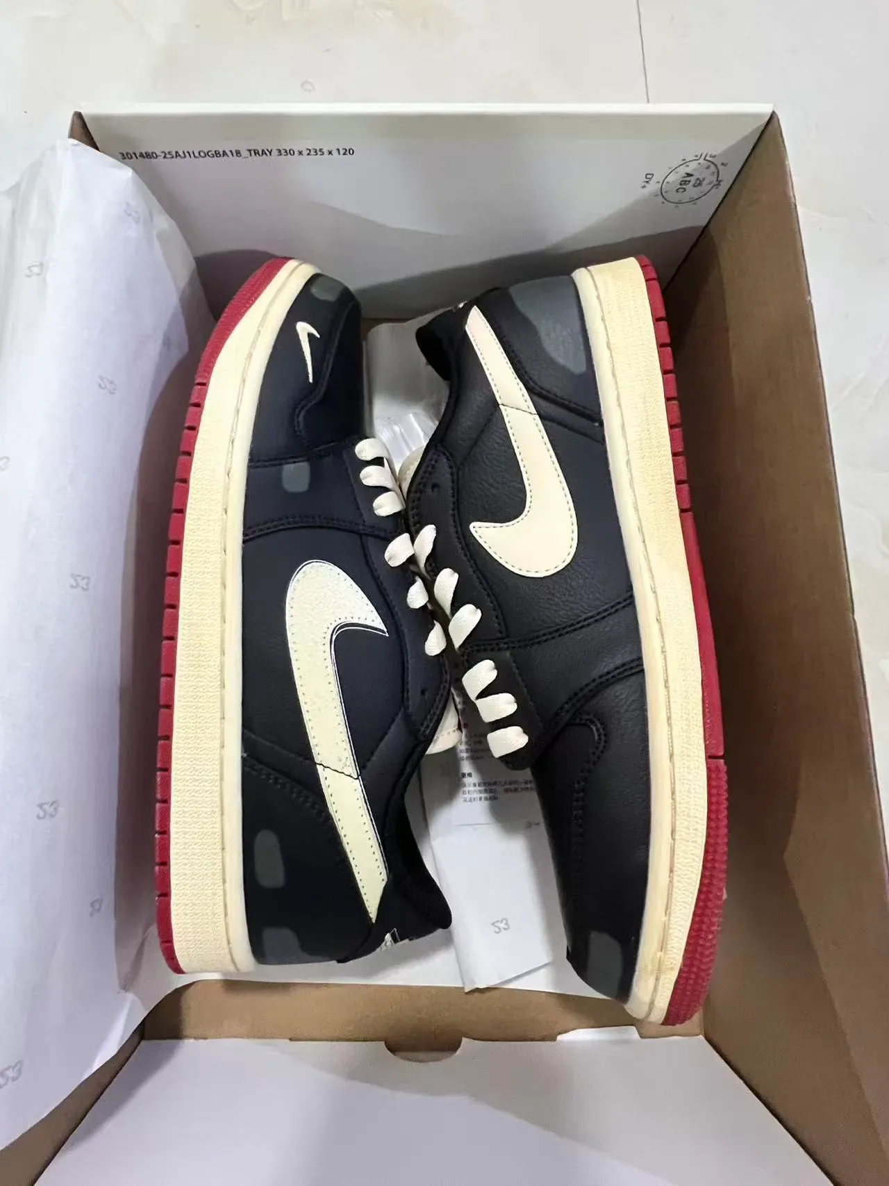 Nike Dunk Low Black Cream Red Sneakers Lifestyle 9