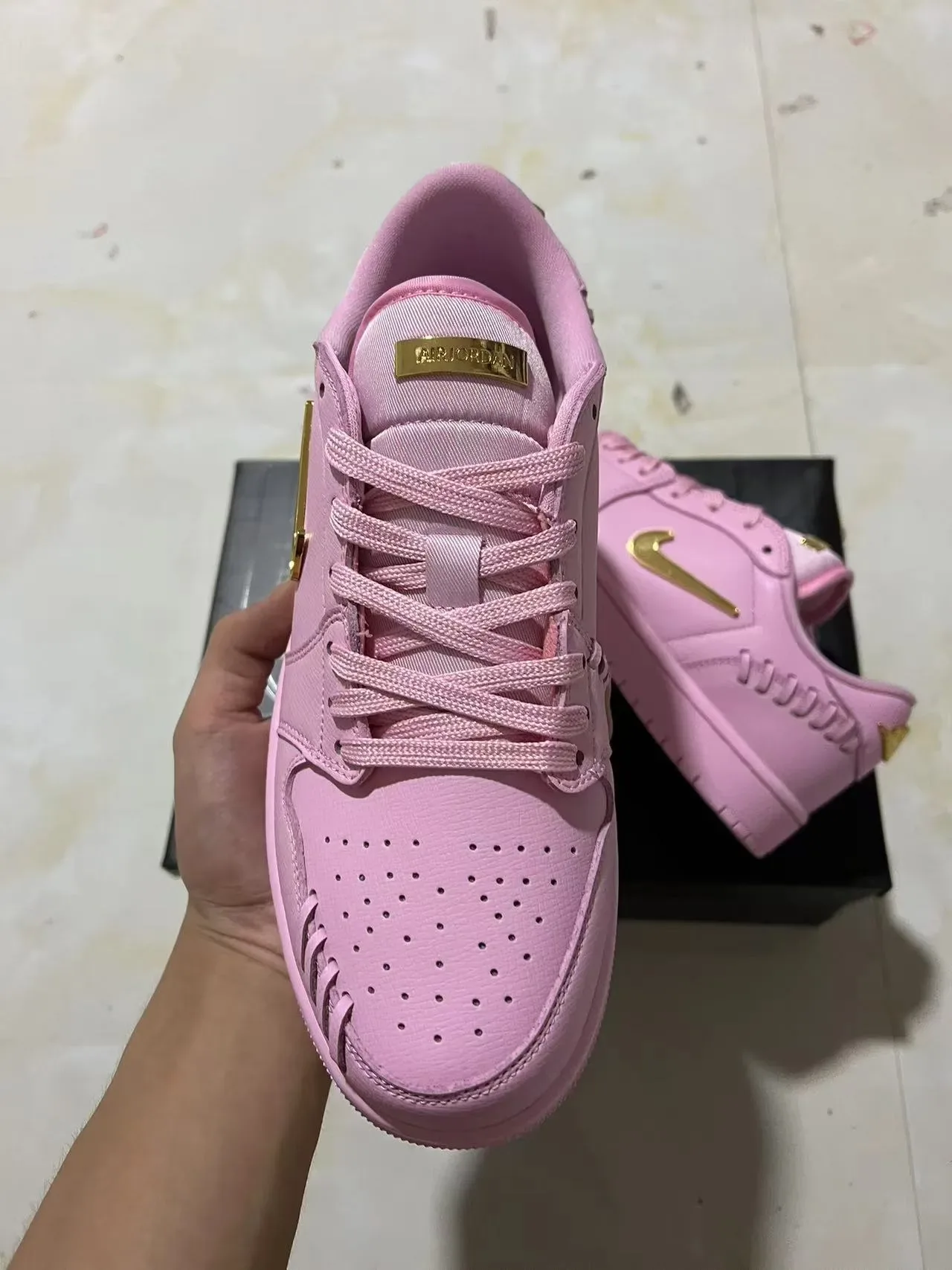 Nike Dunk Low Chaussures Lifestyle Rose Or Métallique 3