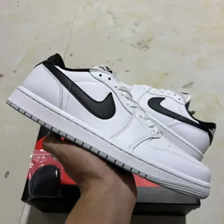 Nike Dunk Low White Black Lifestyle Sneakers