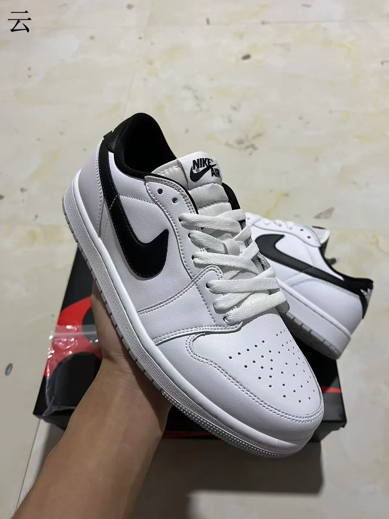 Nike Dunk Low White Black Lifestyle Sneakers 2