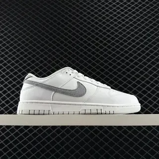 Nike Dunk Low सफेद भूरे चमड़े के स्केटबोर्ड जूते