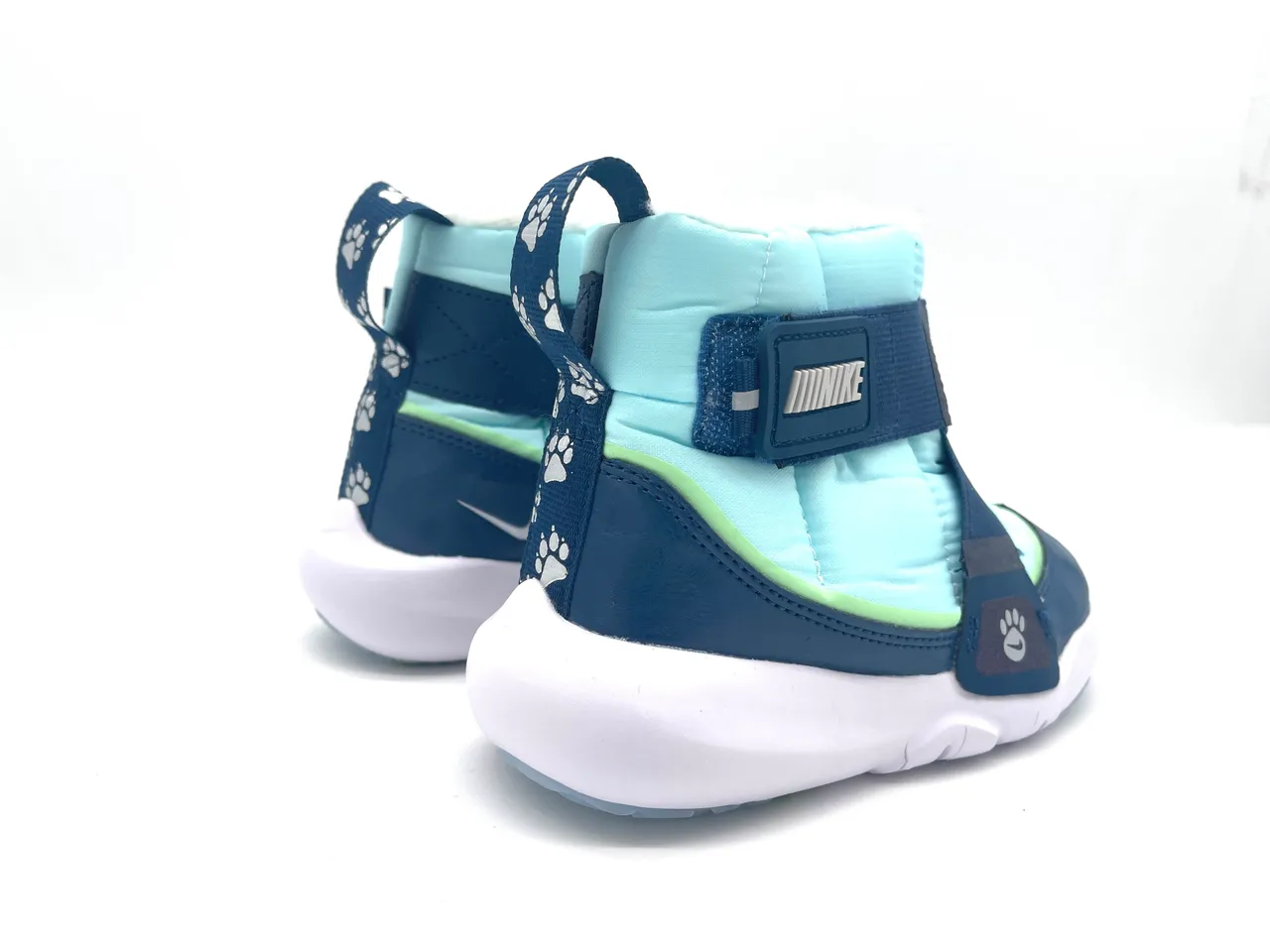 Nike Bottes de Neige Gris Marine Isolées Matelassées Tige Ajustable Boucle de Sangle 22