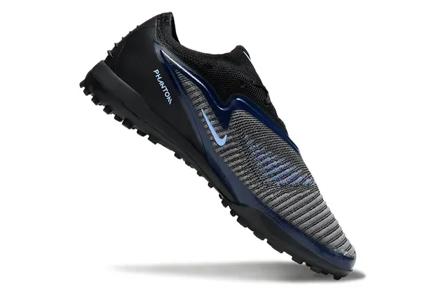 Nike Gripknit Preto/Azul Chuteiras de futebol turf com construção de upper em knit 2